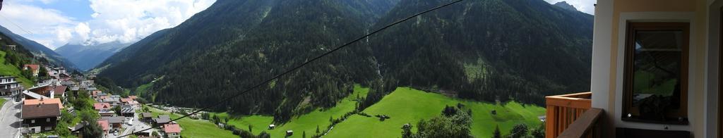 Hotel Alpenfrieden Капл Екстериор снимка